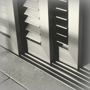 Stumdomos ir sulankstomos sistemos fasadams