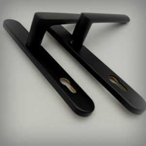 Profilinių durų rankenos