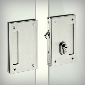 Spynos stiklinėms durims