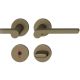 Rankenos rinkinys ant apvalių rozečių WC, durų storis 39-58 mm, vidutinio tamsumo bronzos tonas S5