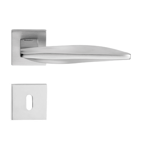 AQUA handle/rose BB set., matt chrome