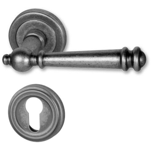 Mount Everest-R rankenos rinkinys su rozetėmis PZ, antikvarinis geležies atspalvio žalvaris