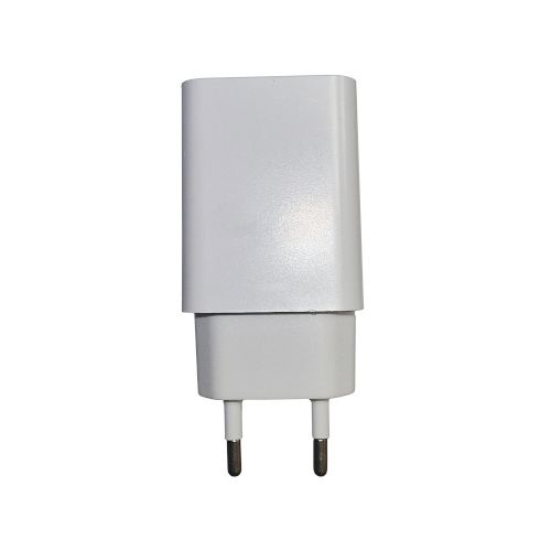 Strāvas pārveidotājs 220V/5V 2A, balts