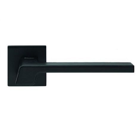 STREAM ZINCRAL rankenos rinkinys su rozetėmis 088 grt.BAC, matinės juodos spalvos